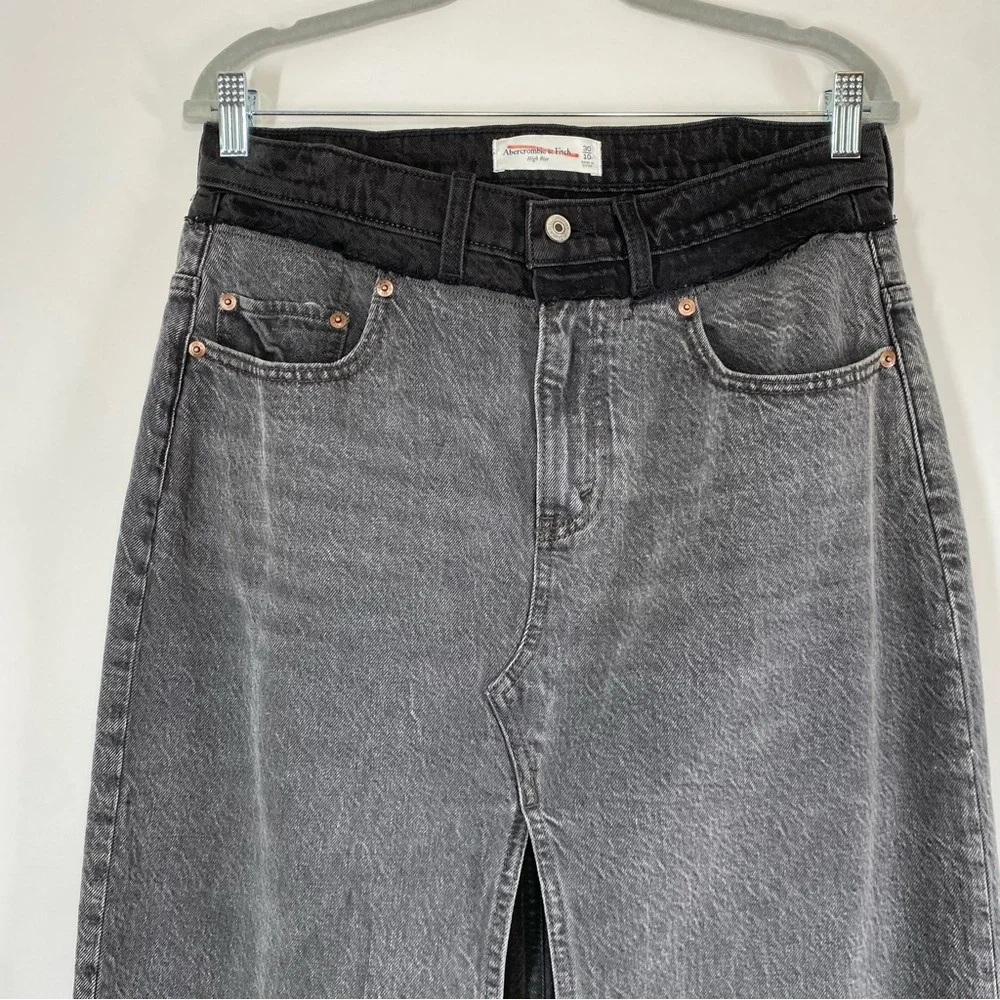 Abercrombie & Fitch Womens Front Slit Gray Denim Midi Skirt Size 30 Whimsigoth